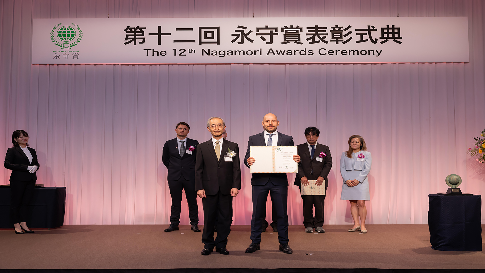 Tomislav Dragičević receives the Nagamori Award